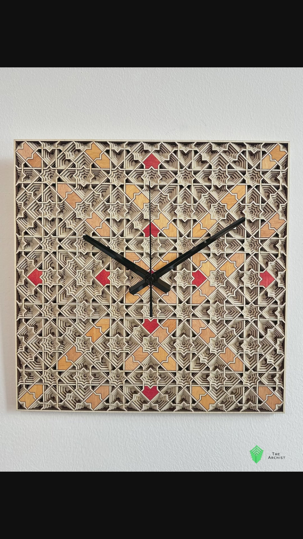 Islamic Geometric Clock: Pattern 33